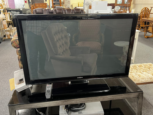 42" Insignia TV