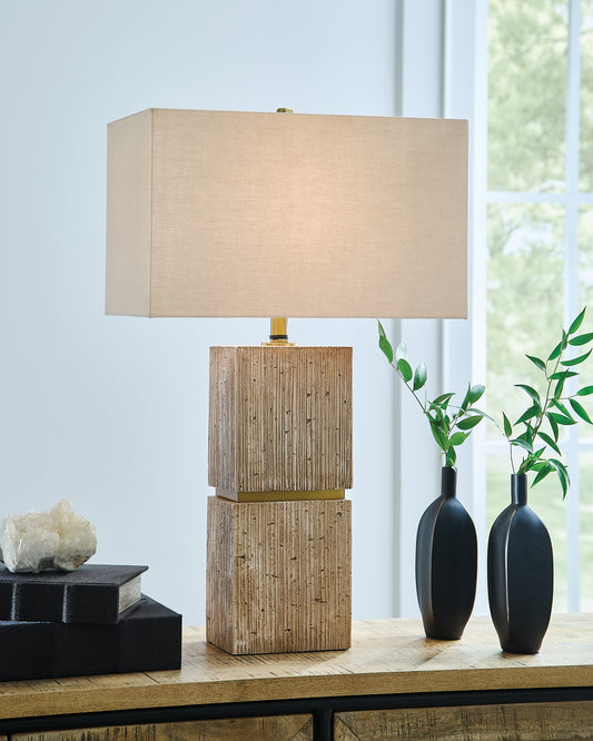 Laddner Poly Table Lamp (1/CN)
