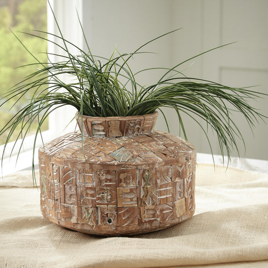 Meltland Vase