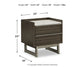 Arkenton California King Panel Bed with Mirrored Dresser, Chest and Nightstand