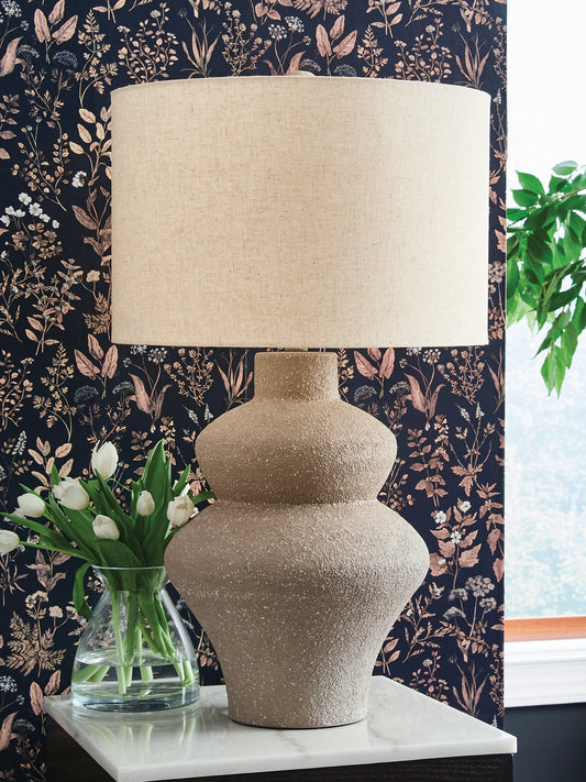 Jossleigh Metal Table Lamp (1/CN)